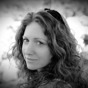 Meet your Posher, Claire